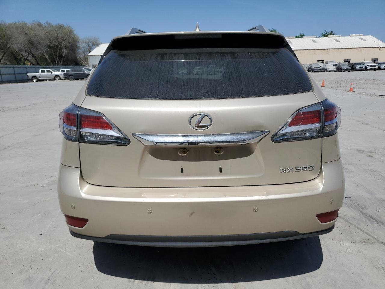 2015 Lexus RX - Image 6