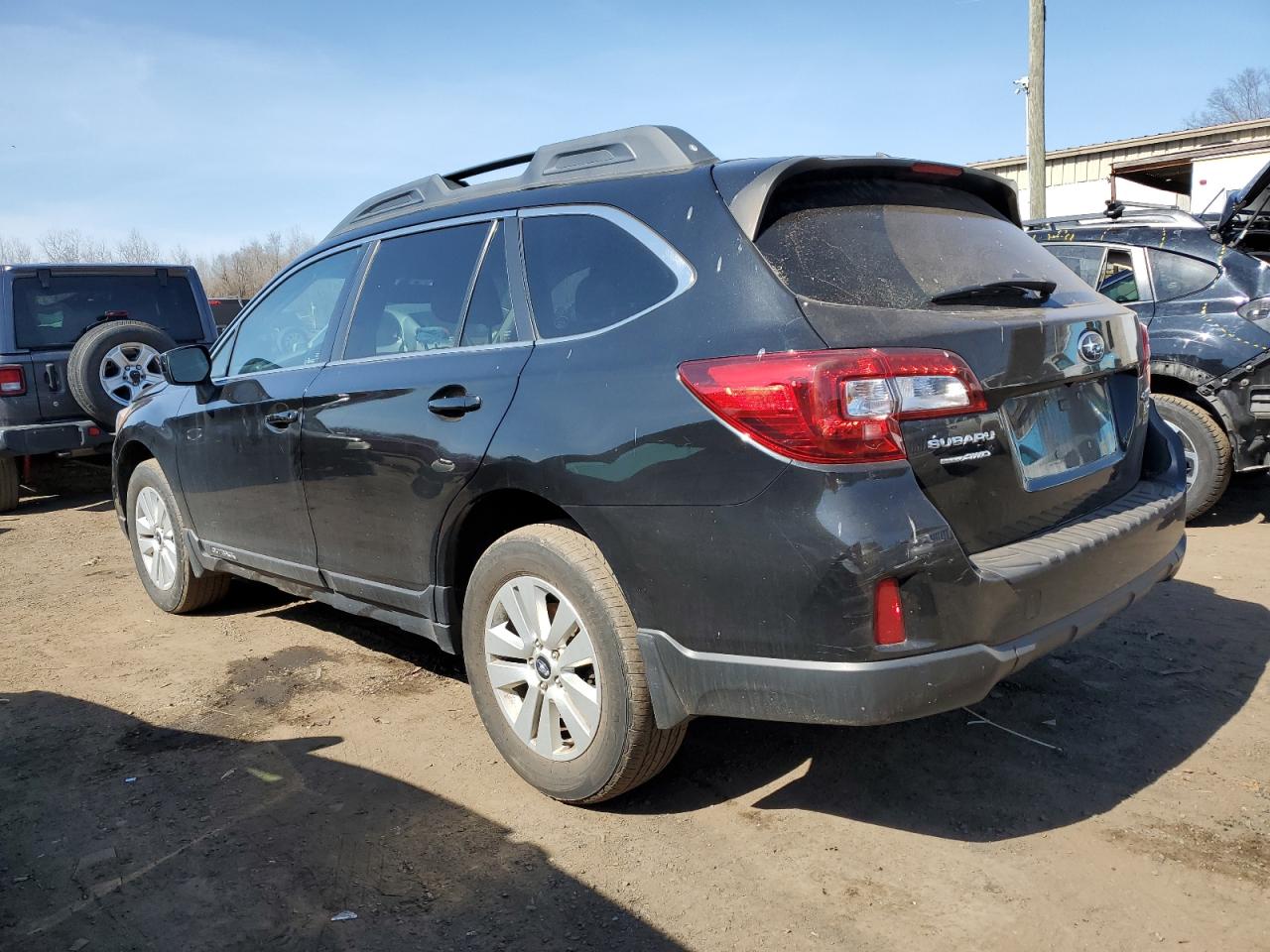 2015 Subaru Outback - Image 2