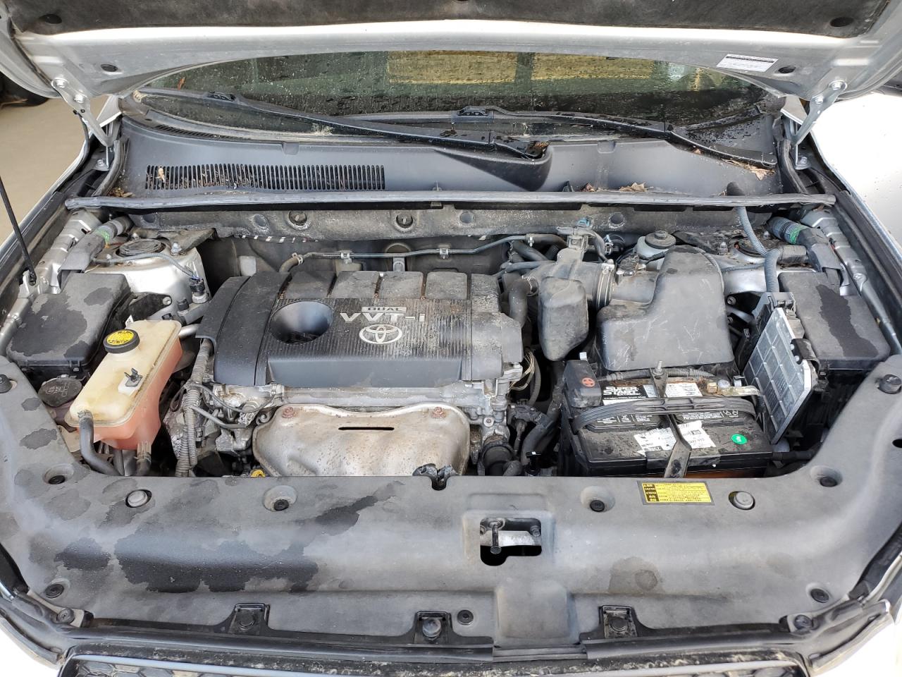2010 Toyota RAV 4 - Image 12