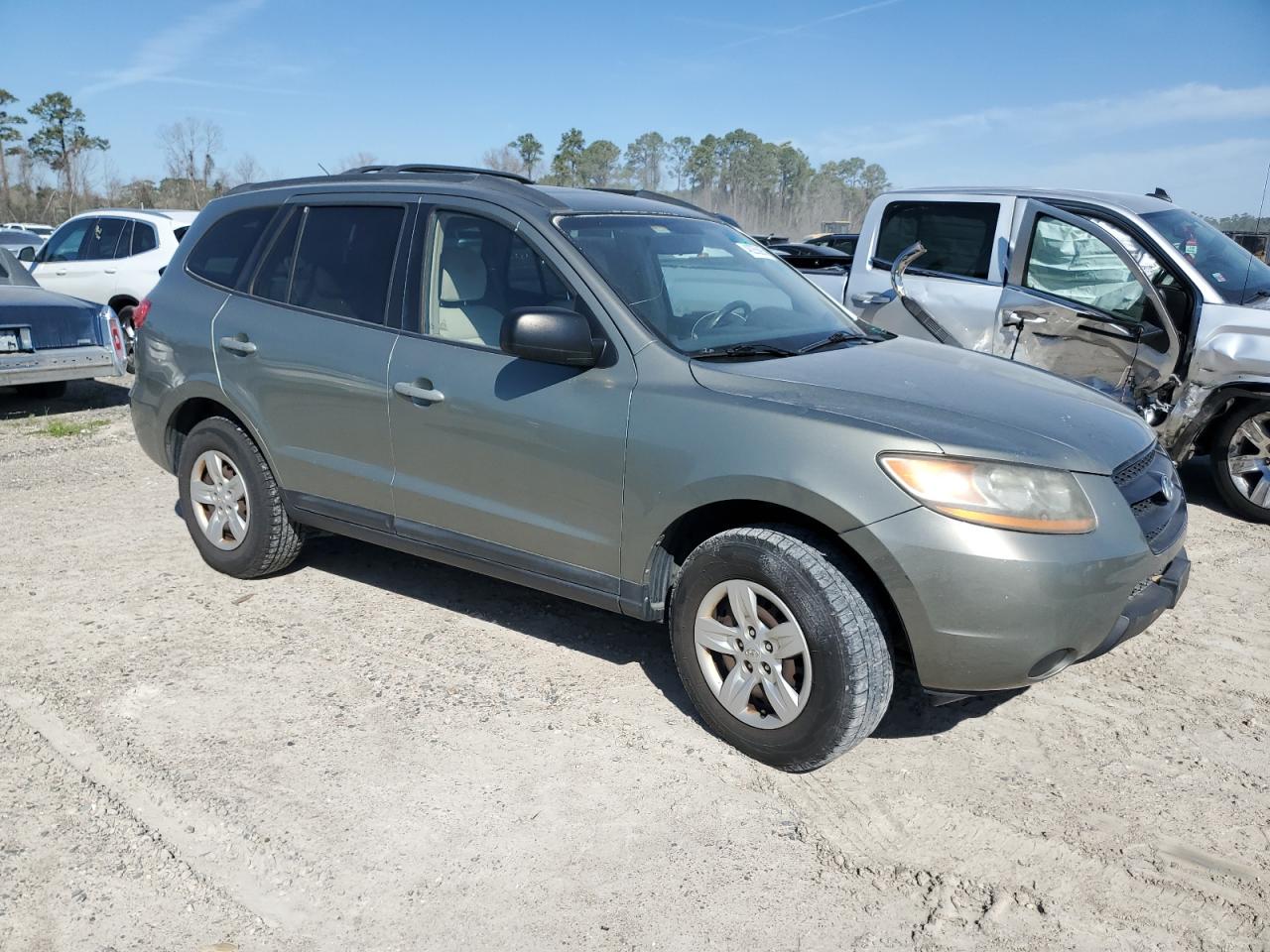 2009 Hyundai Santa Fe - Image 4