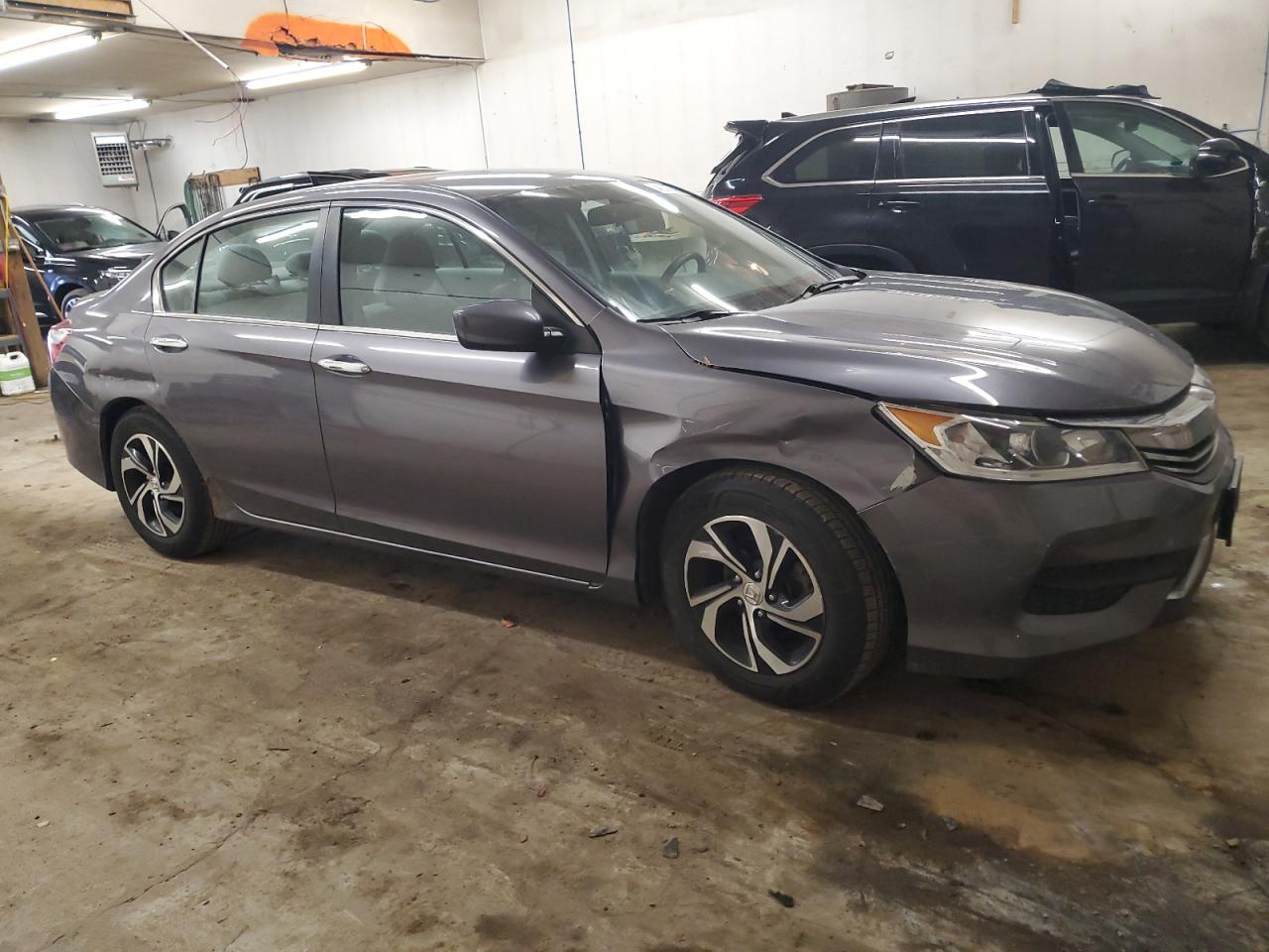 2017 Honda Accord - Image 4