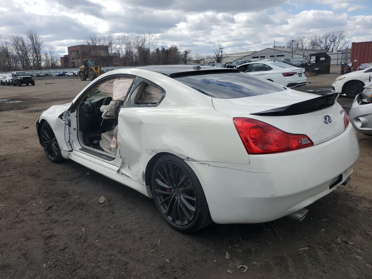 2013 Infiniti G - Image 2