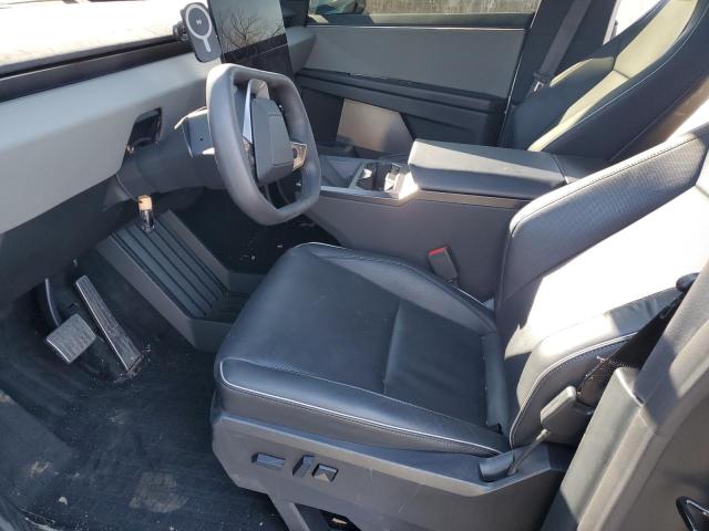  TESLA CYBERTRUCK 2024 Сріблястий