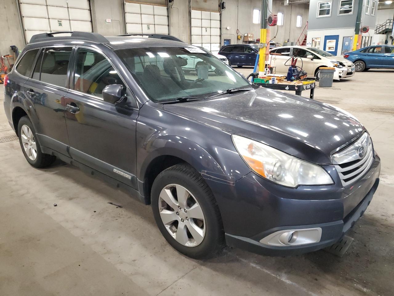 2011 Subaru Outback - Image 4