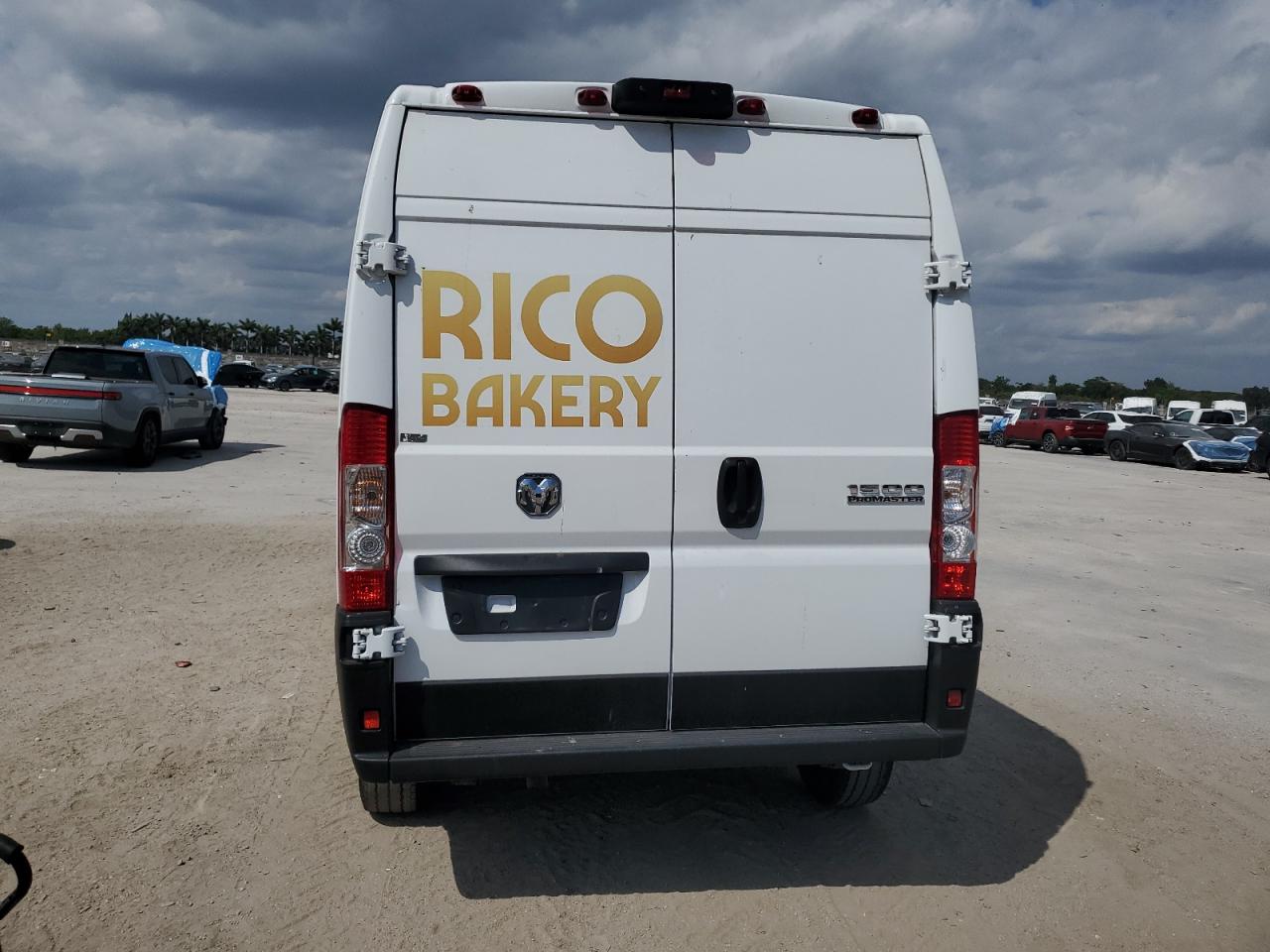 2024 Ram Promaster 1500 1500 High VIN: 3C6LRVBG8RE112521 Lot: 47459985