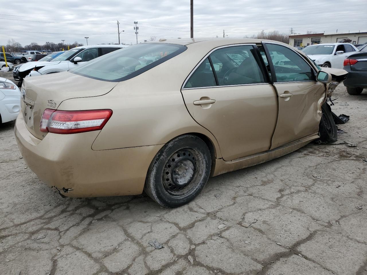 2010 Toyota Camry - Image 3