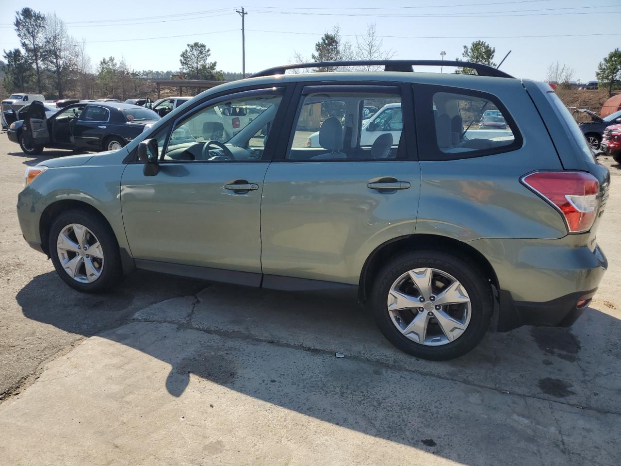 2015 Subaru Forester - Image 2