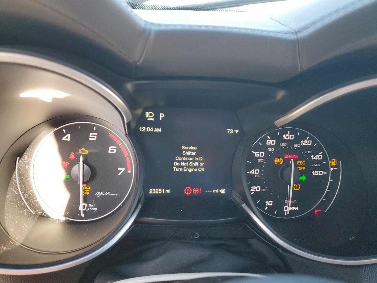 2022 Alfa Romeo Stelvio - Image 9
