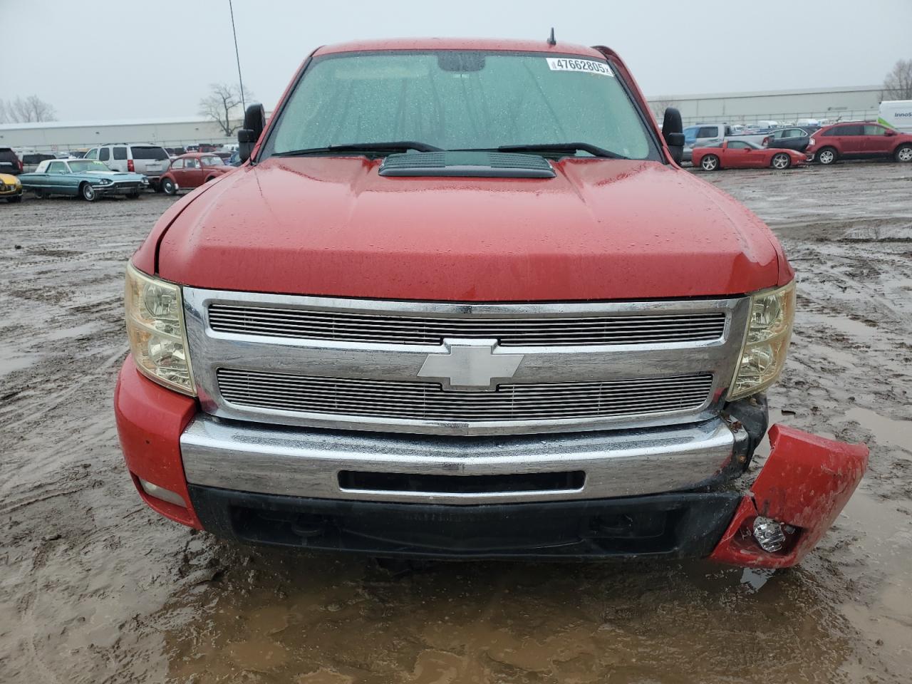 2010 Chevrolet Silverado - Image 5