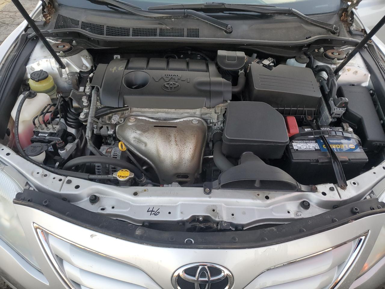 2010 Toyota Camry - Image 13