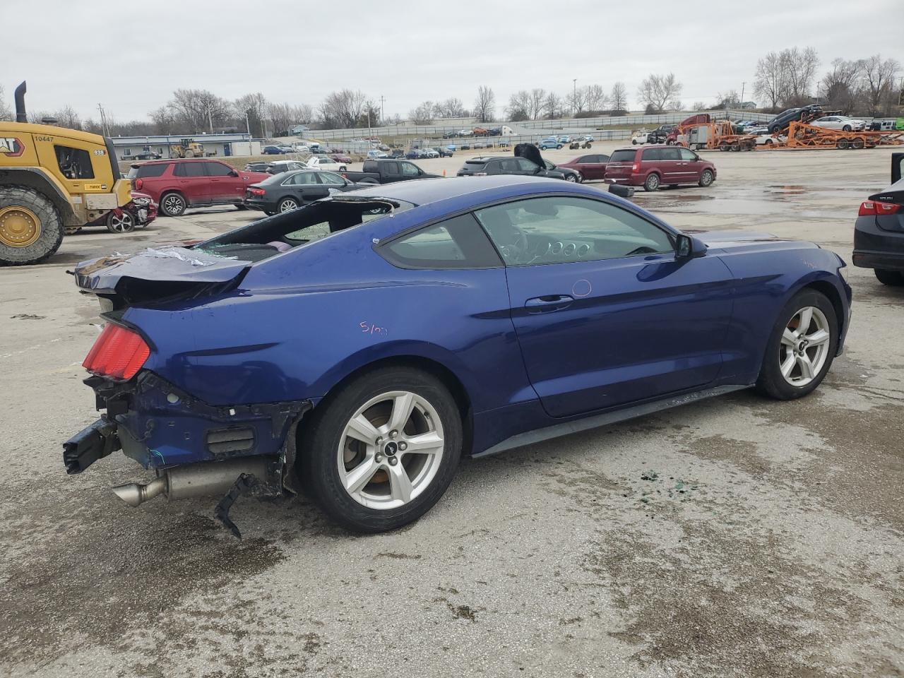 2015 Ford Mustang - Image 3