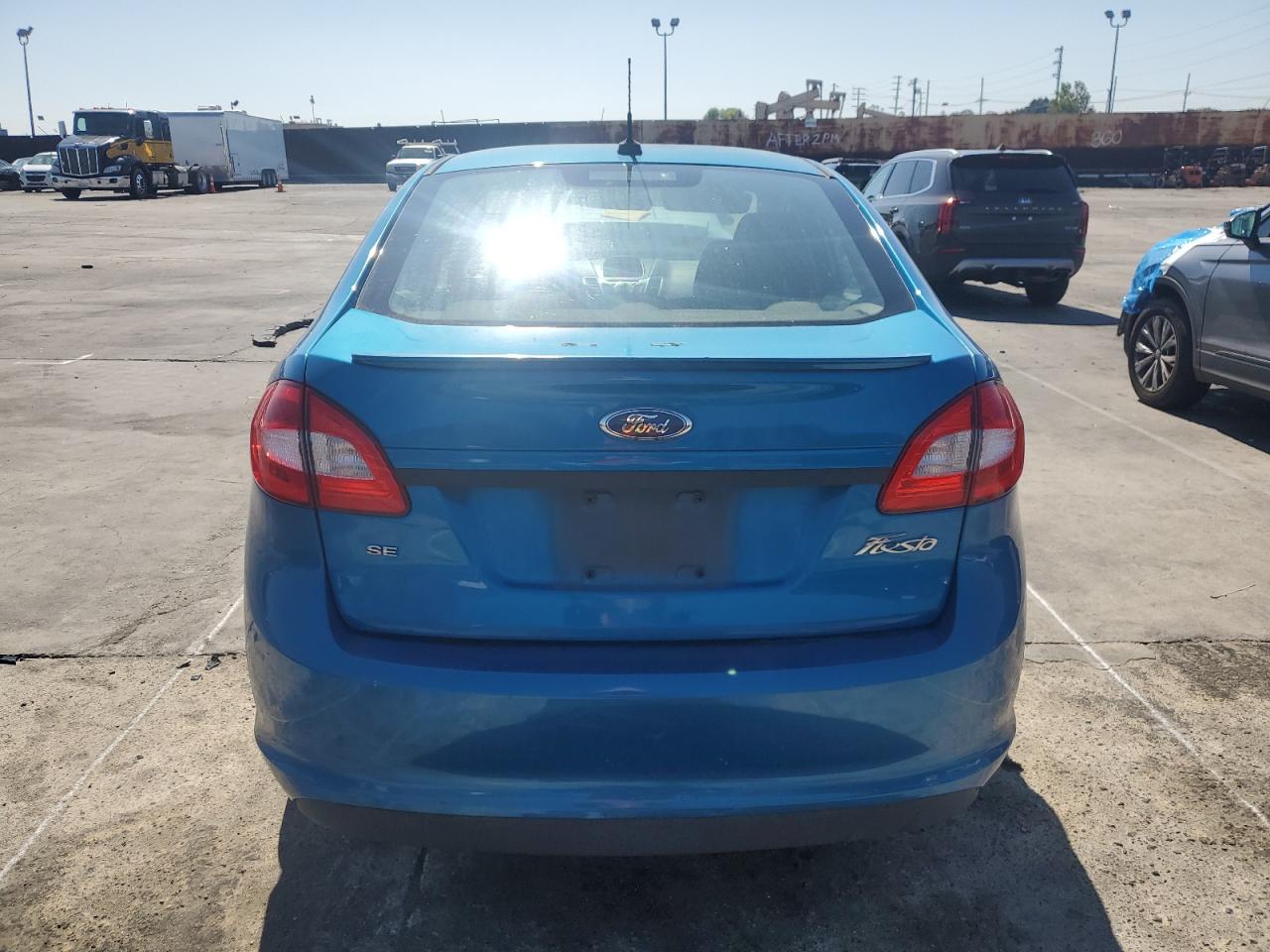2013 Ford Fiesta - Image 6