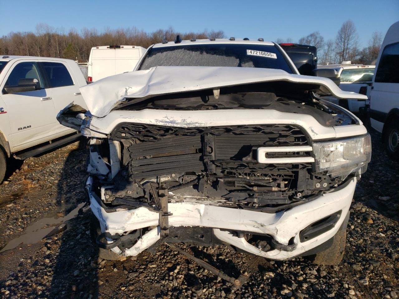 2019 RAM 3500 - Image 5