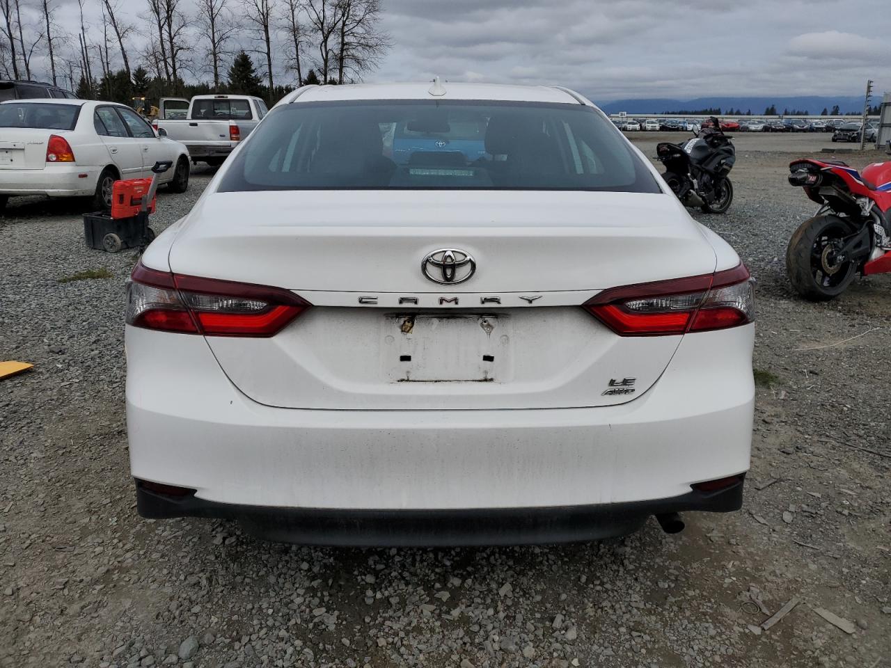 2021 Toyota Camry - Image 6