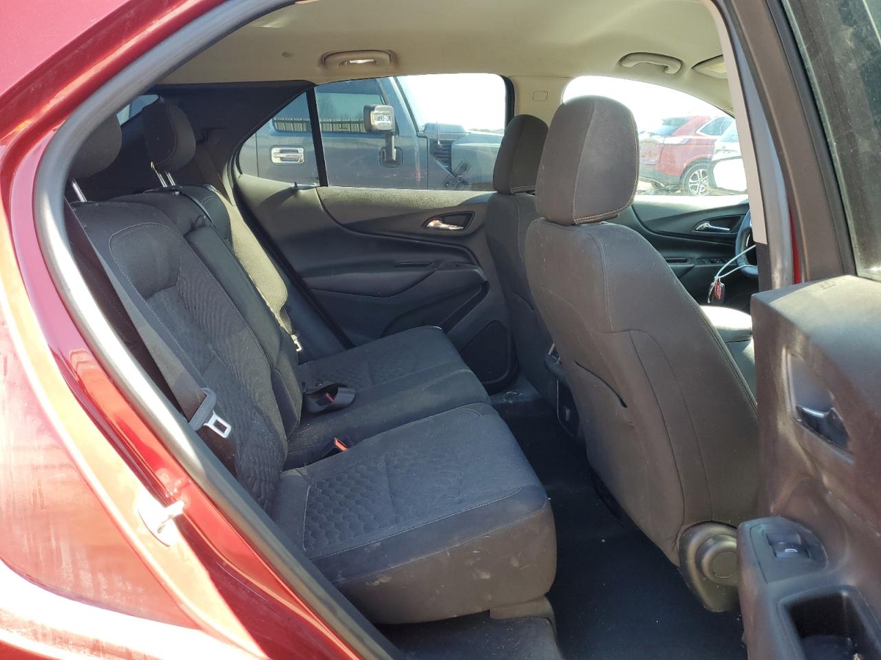 2018 Chevrolet Equinox - Image 11