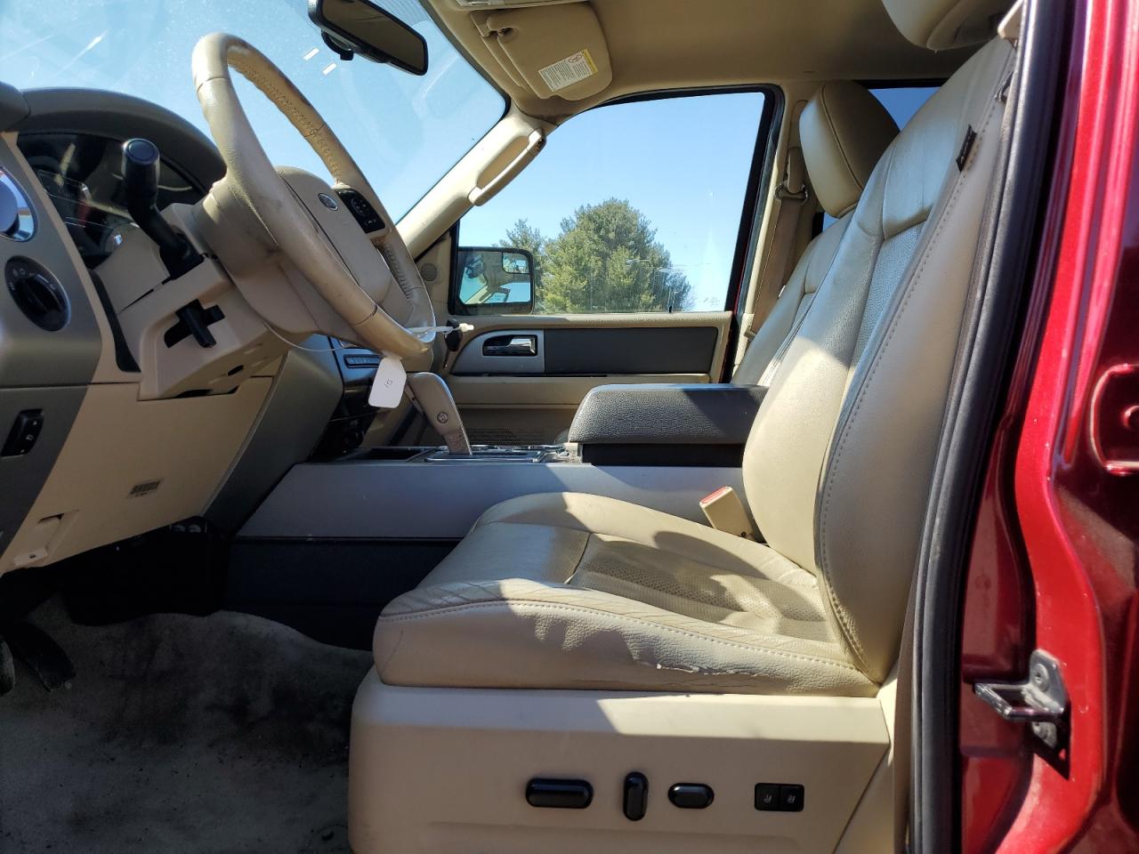 2014 Ford Expedition - Image 7