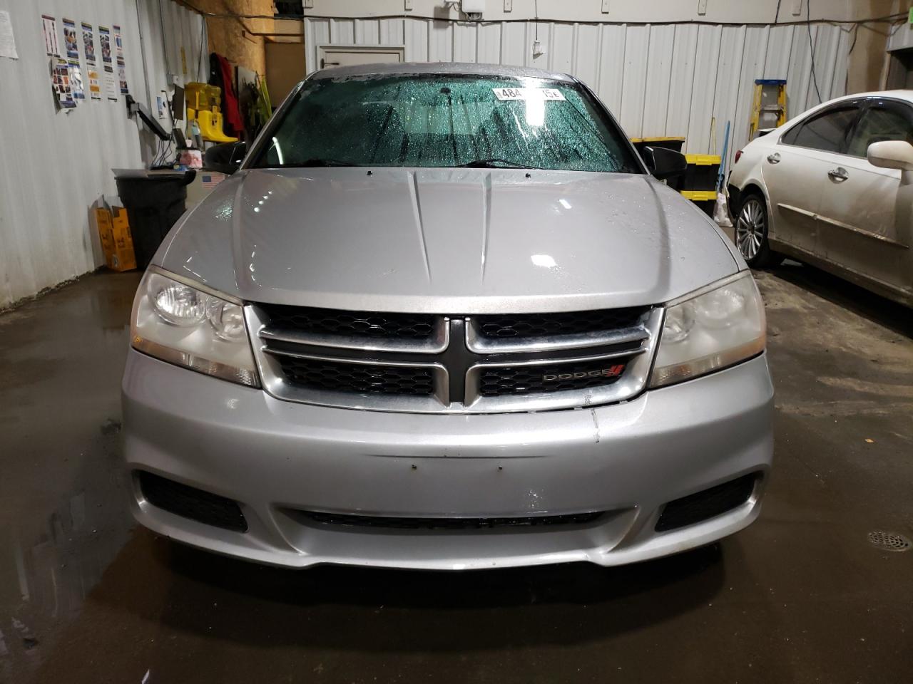 2013 Dodge Avenger - Image 5