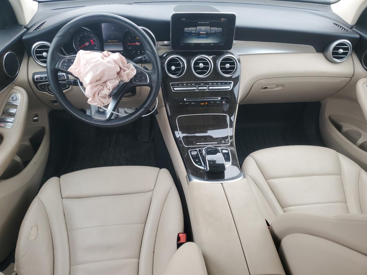 2016 Mercedes-Benz GLC - Image 8