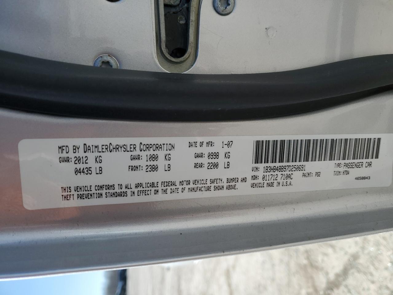 2007 Dodge Caliber - Image 13