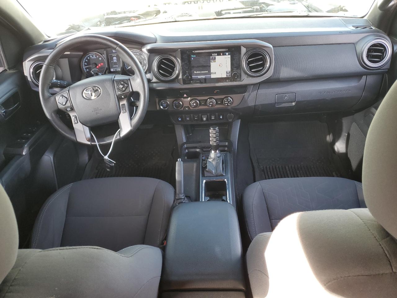 2019 Toyota Tacoma - Image 10