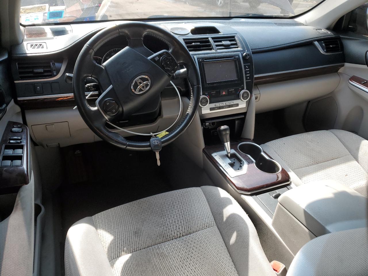 2012 Toyota Camry - Image 8