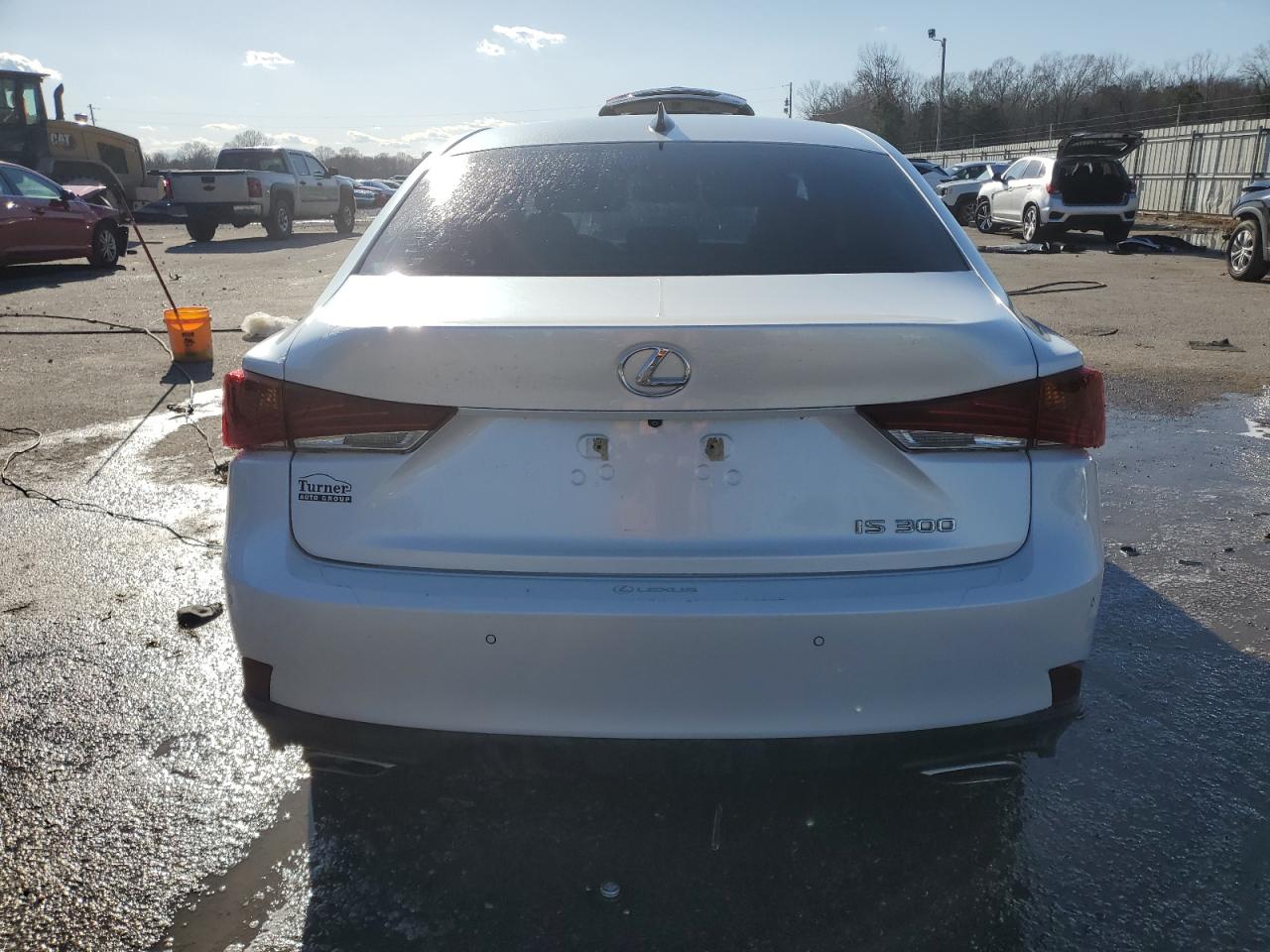 2019 Lexus IS - Image 6