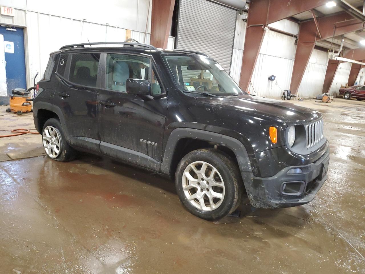2015 Jeep Renegade - Image 4