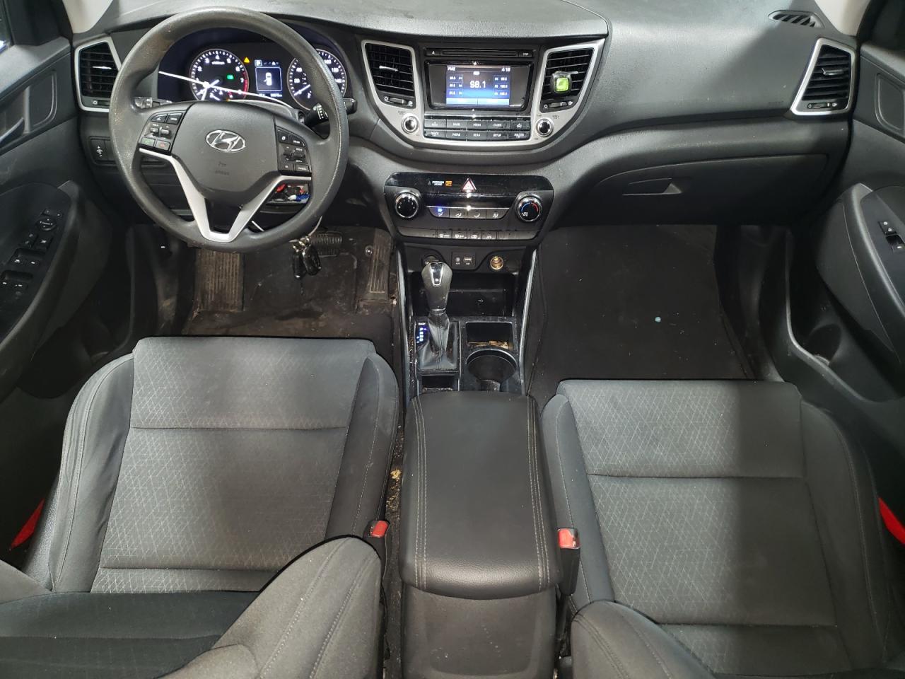 2017 Hyundai Tucson - Image 8