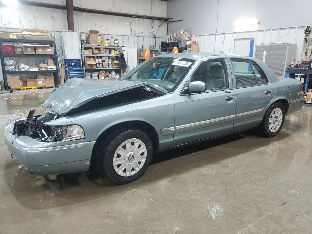 2005 Mercury Grand Marquis - Image 1