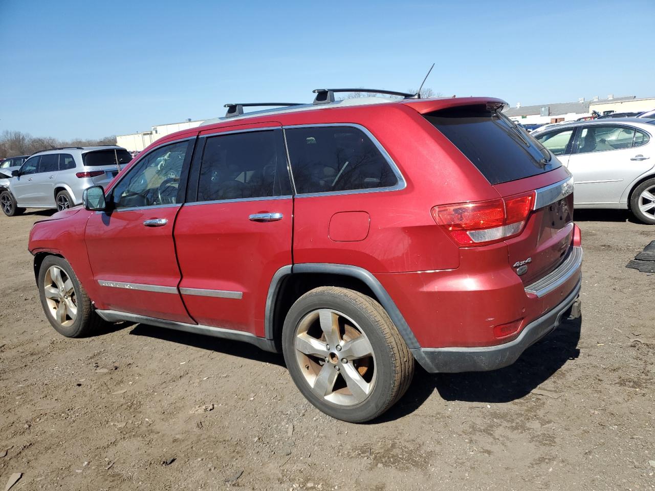 2011 Jeep Grand Cherokee - Image 2