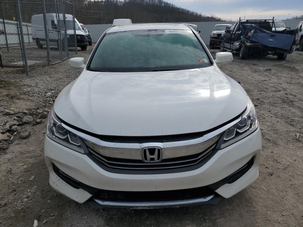 2017 Honda Accord - Image 5