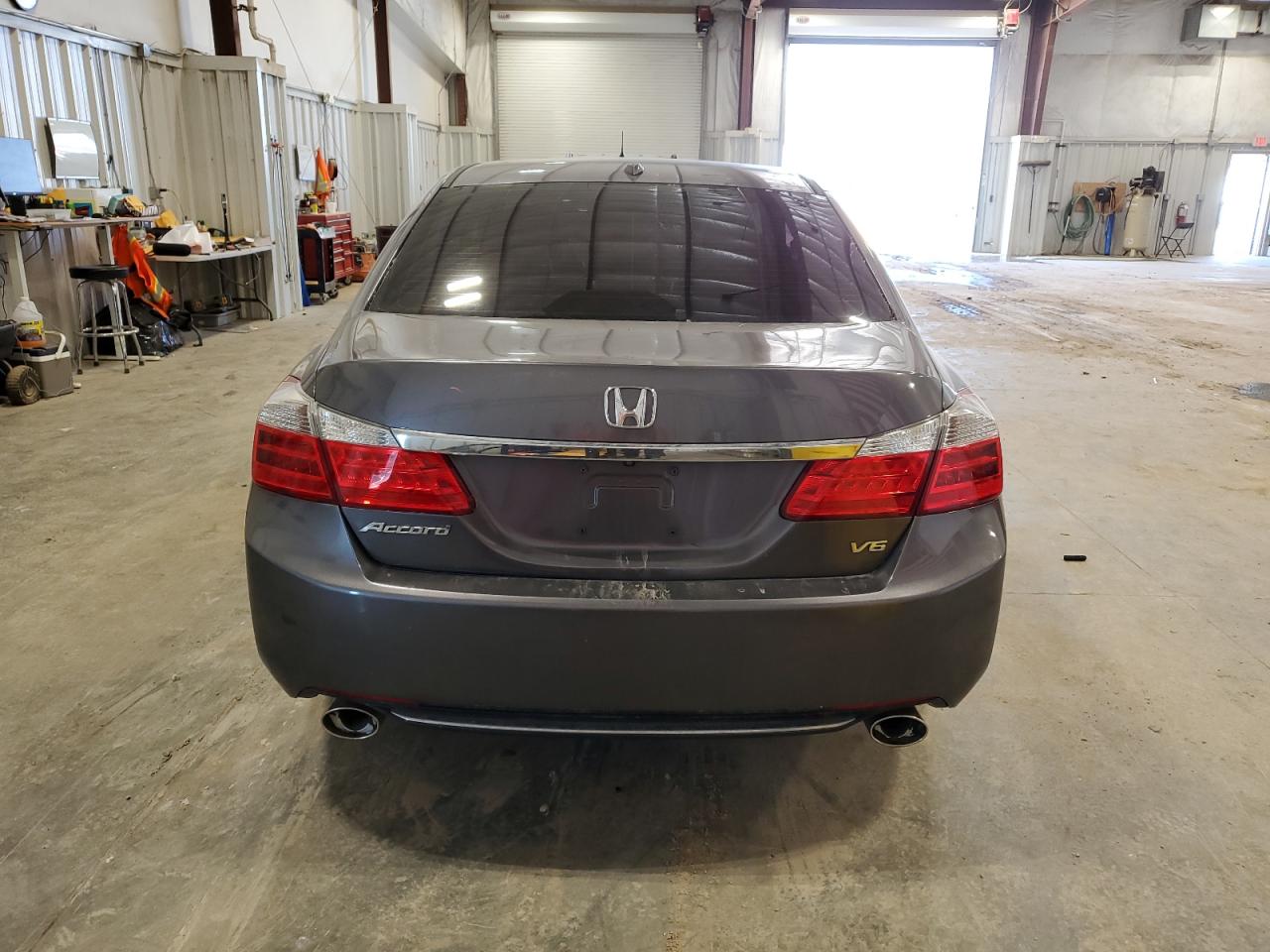 2015 Honda Accord - Image 6