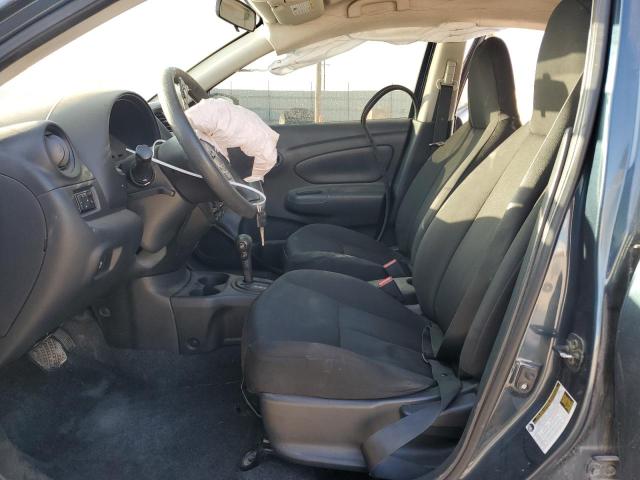  NISSAN VERSA 2016 Zielony