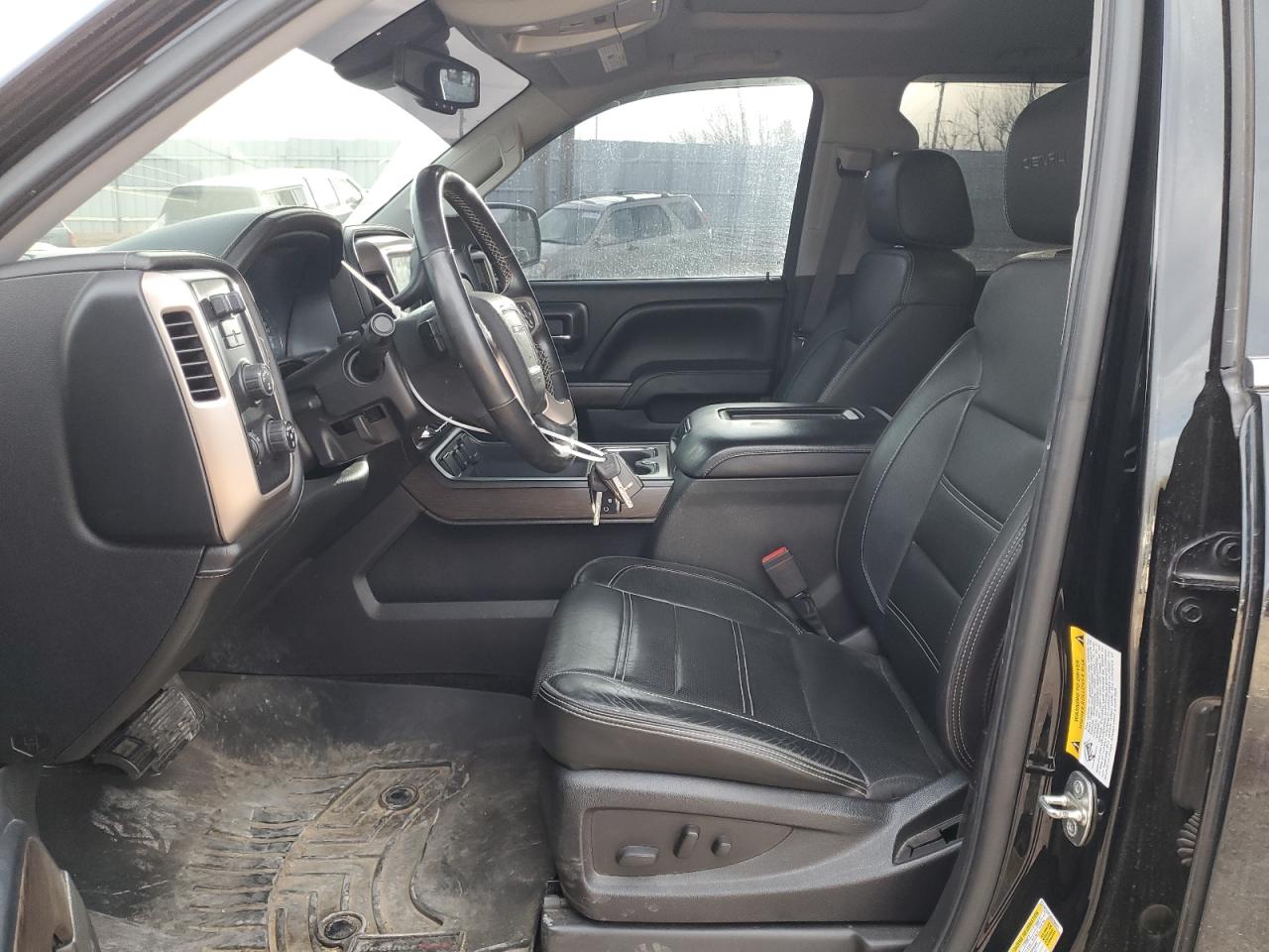 2017 GMC Sierra - Image 7