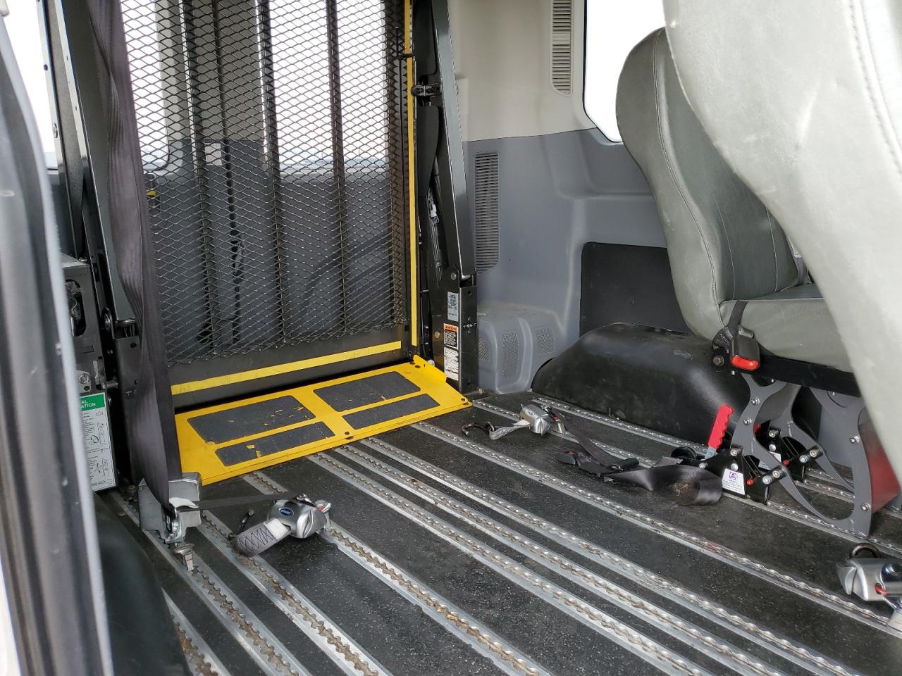 VIN: 1FMZK1CM1GKA27093 2016 FORD TRANSIT