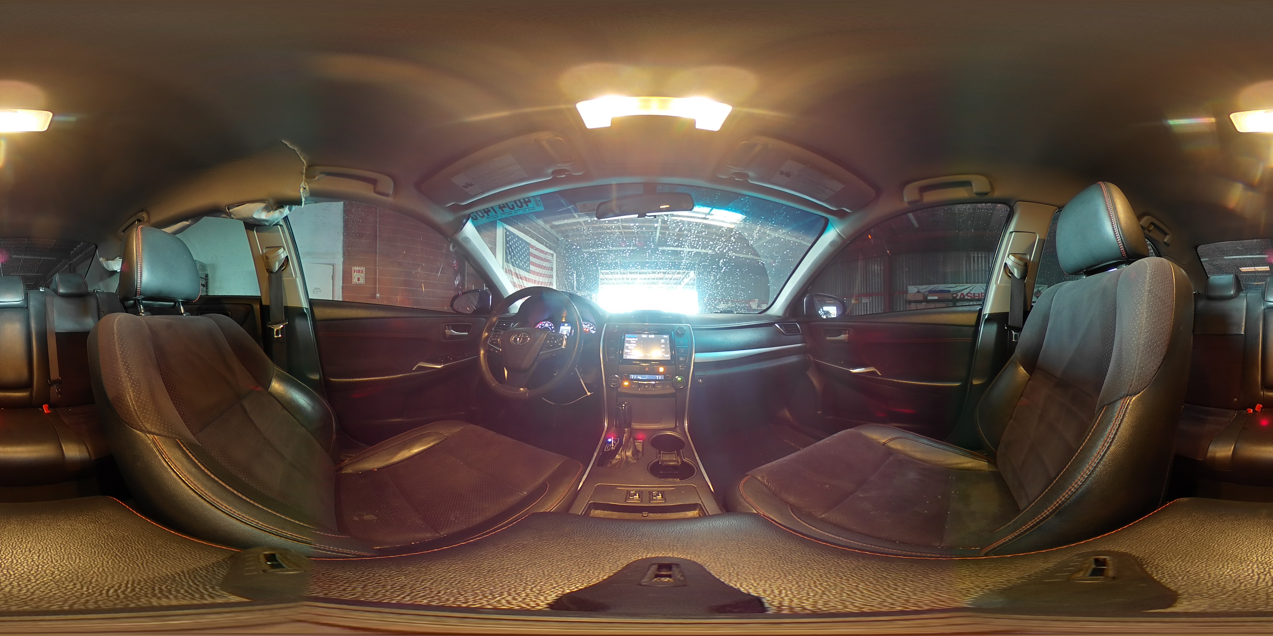2015 Toyota Camry - Image 12