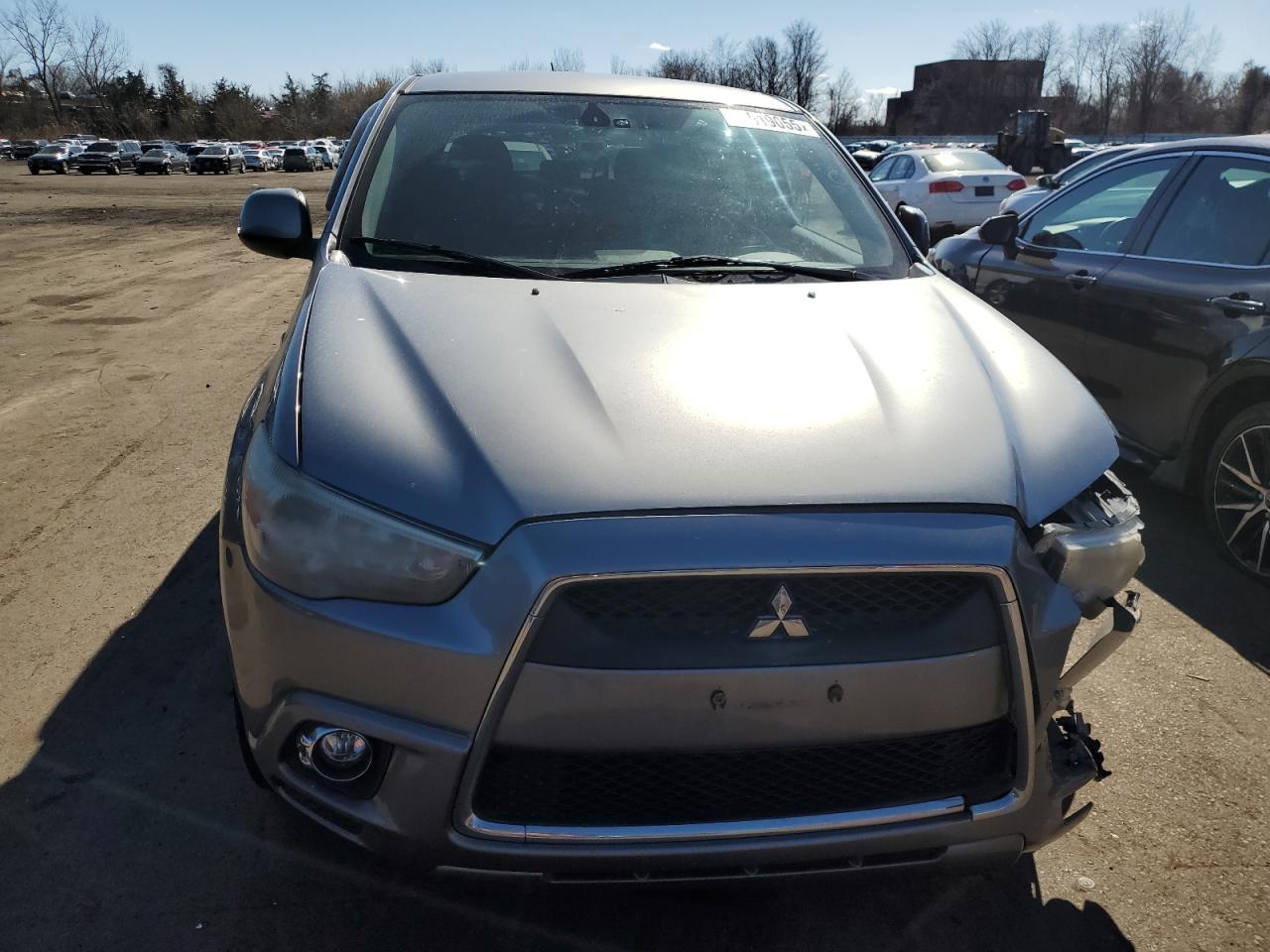 2012 Mitsubishi Outlander - Image 5