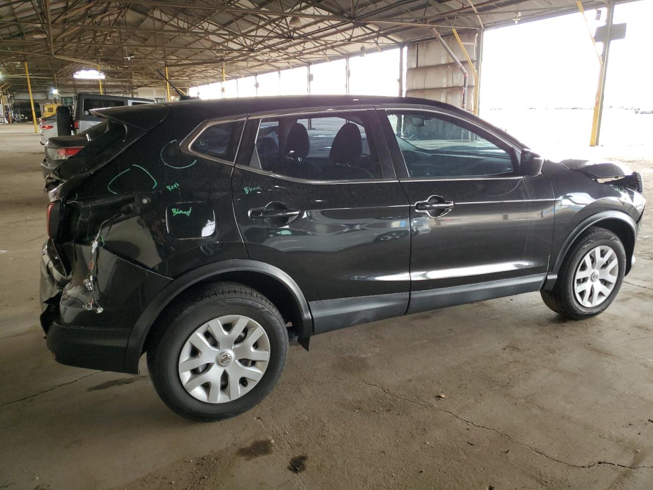 2019 Nissan Rogue - Image 3