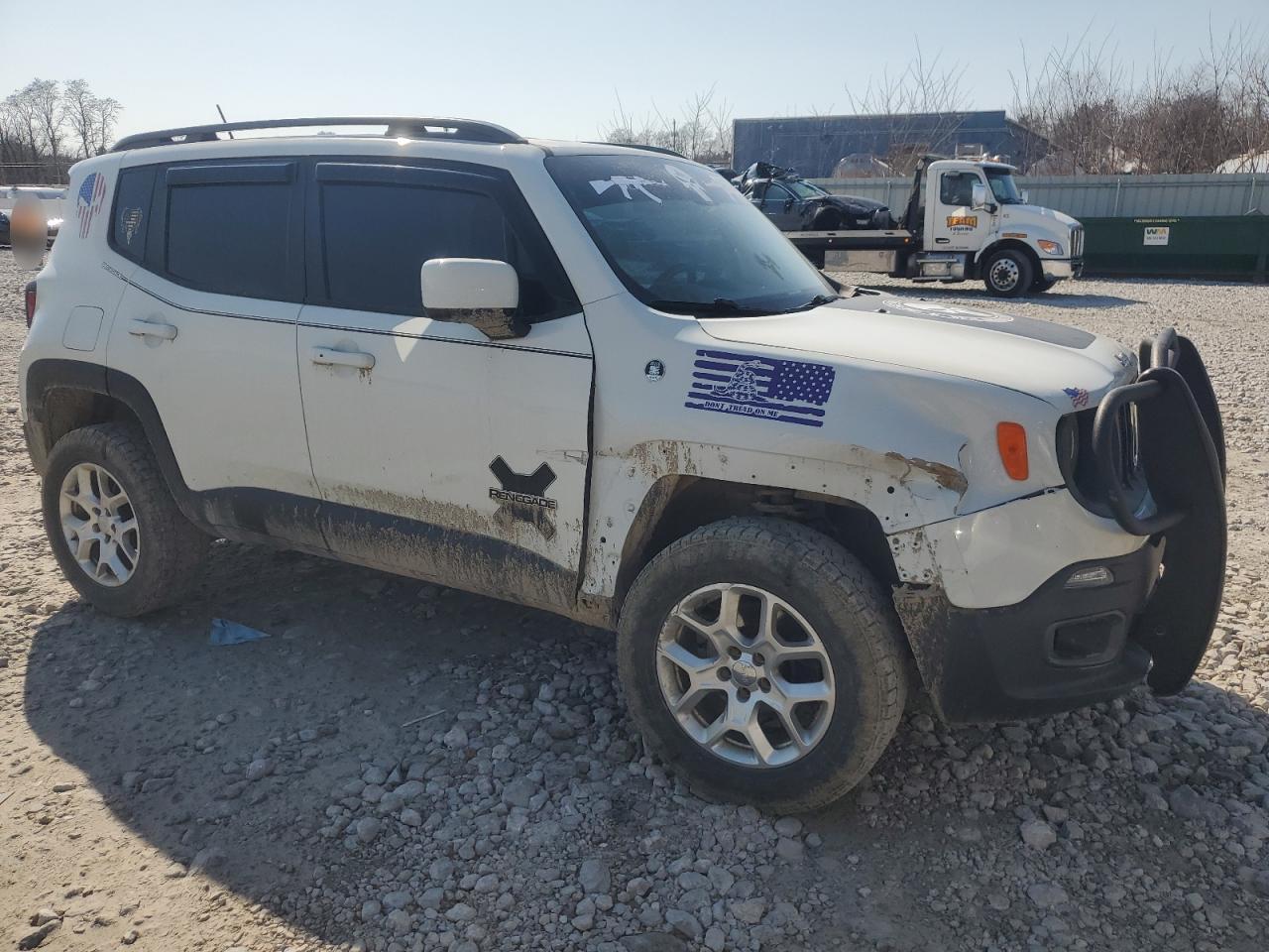 2017 Jeep Renegade - Image 4