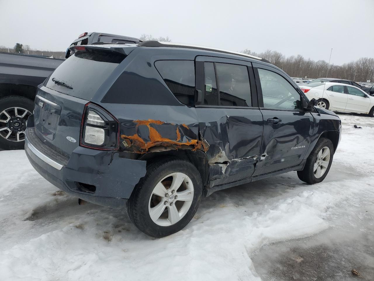 2015 Jeep Compass - Image 3