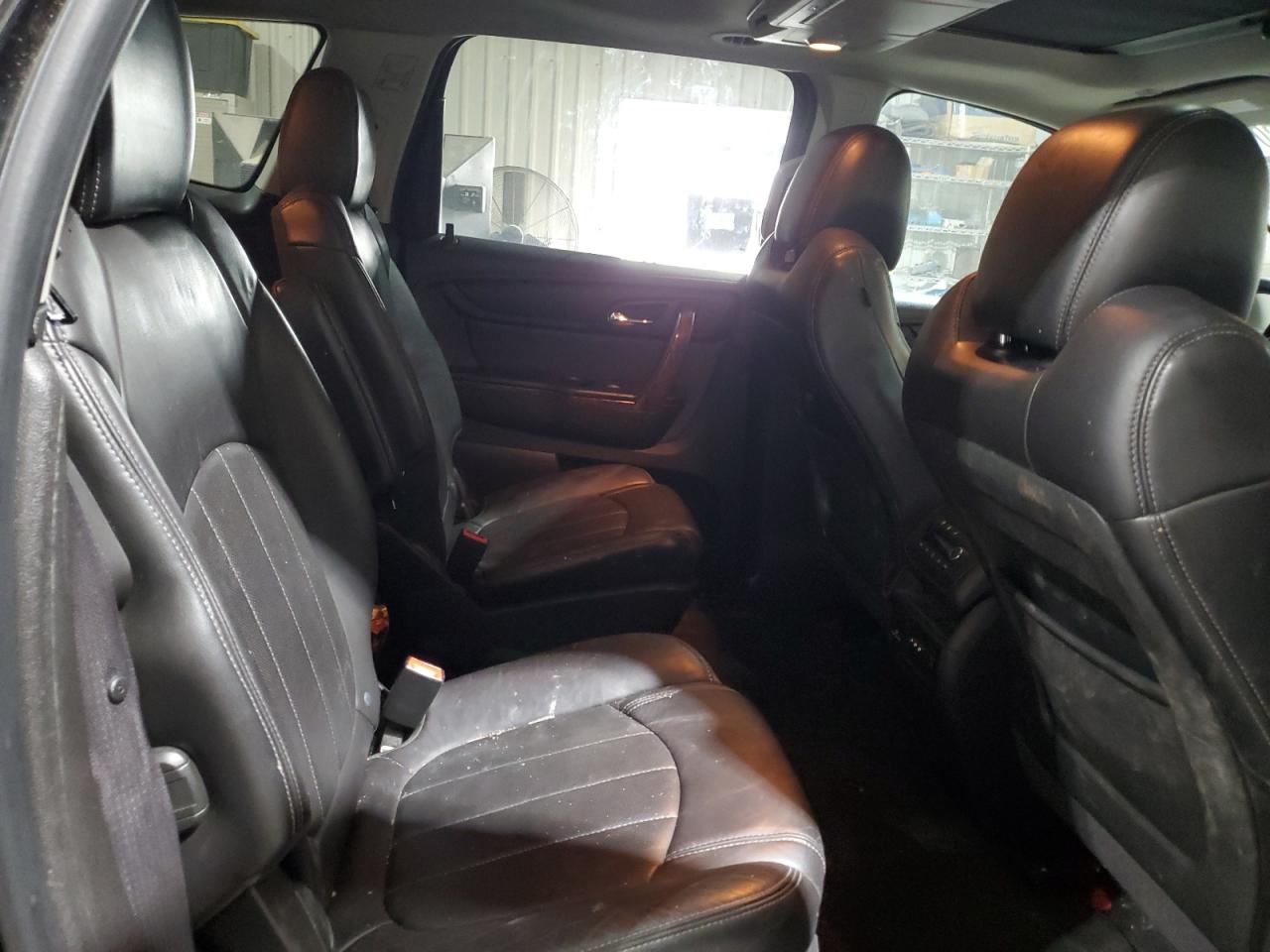 2013 Chevrolet Traverse - Image 11