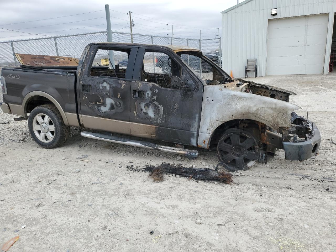 FORD F-150 2006 VIN 1FTPW14526KB61908 фото 4