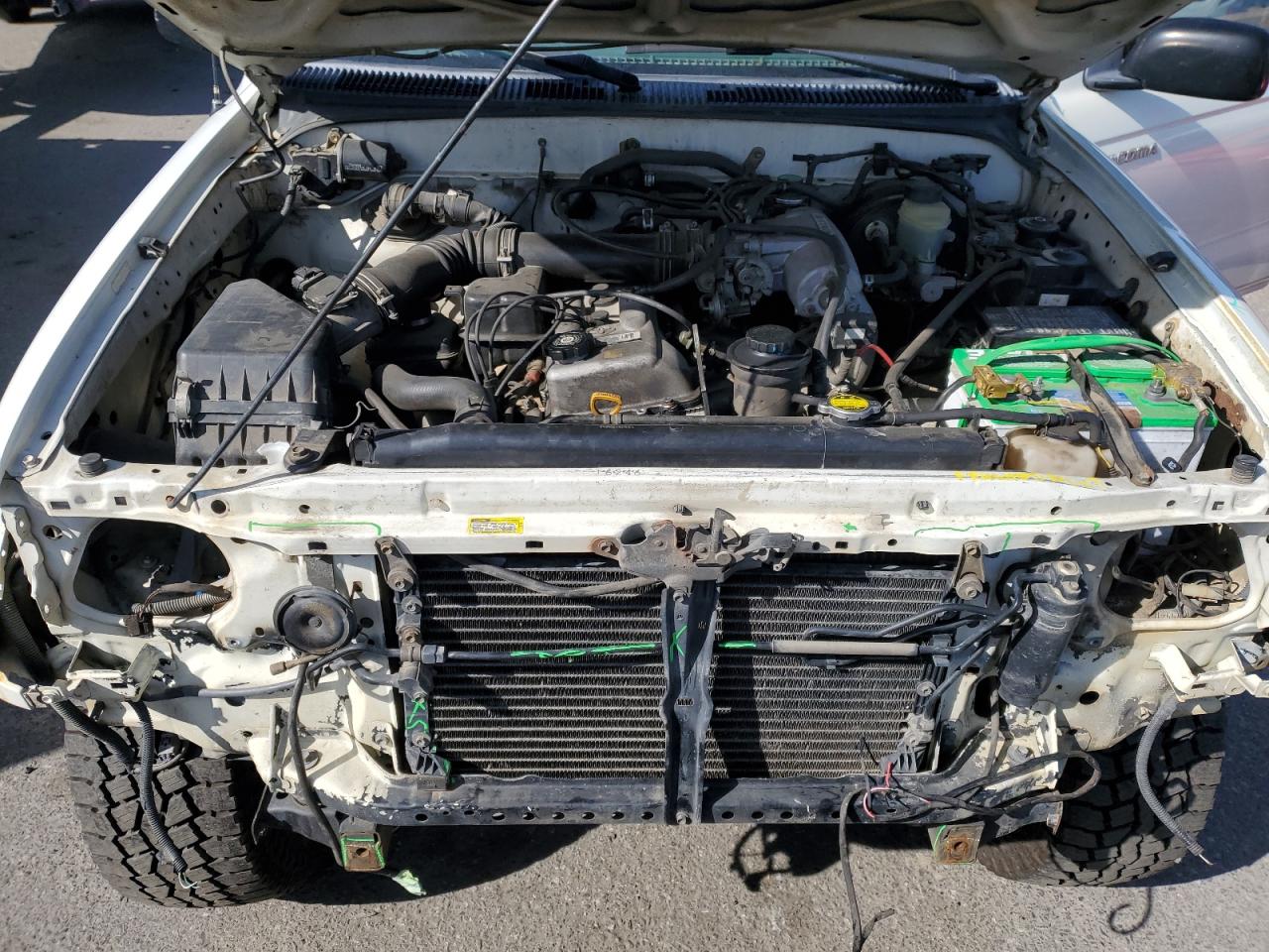 1998 Toyota Tacoma - Image 11