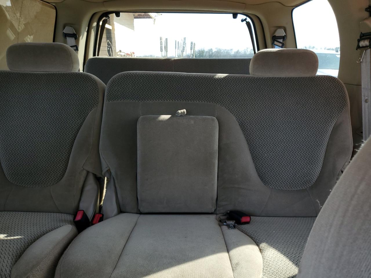 2001 Ford Expedition - Image 10