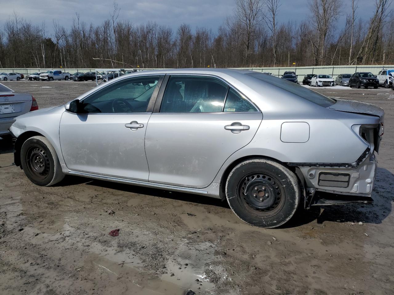 2014 Toyota Camry - Image 2