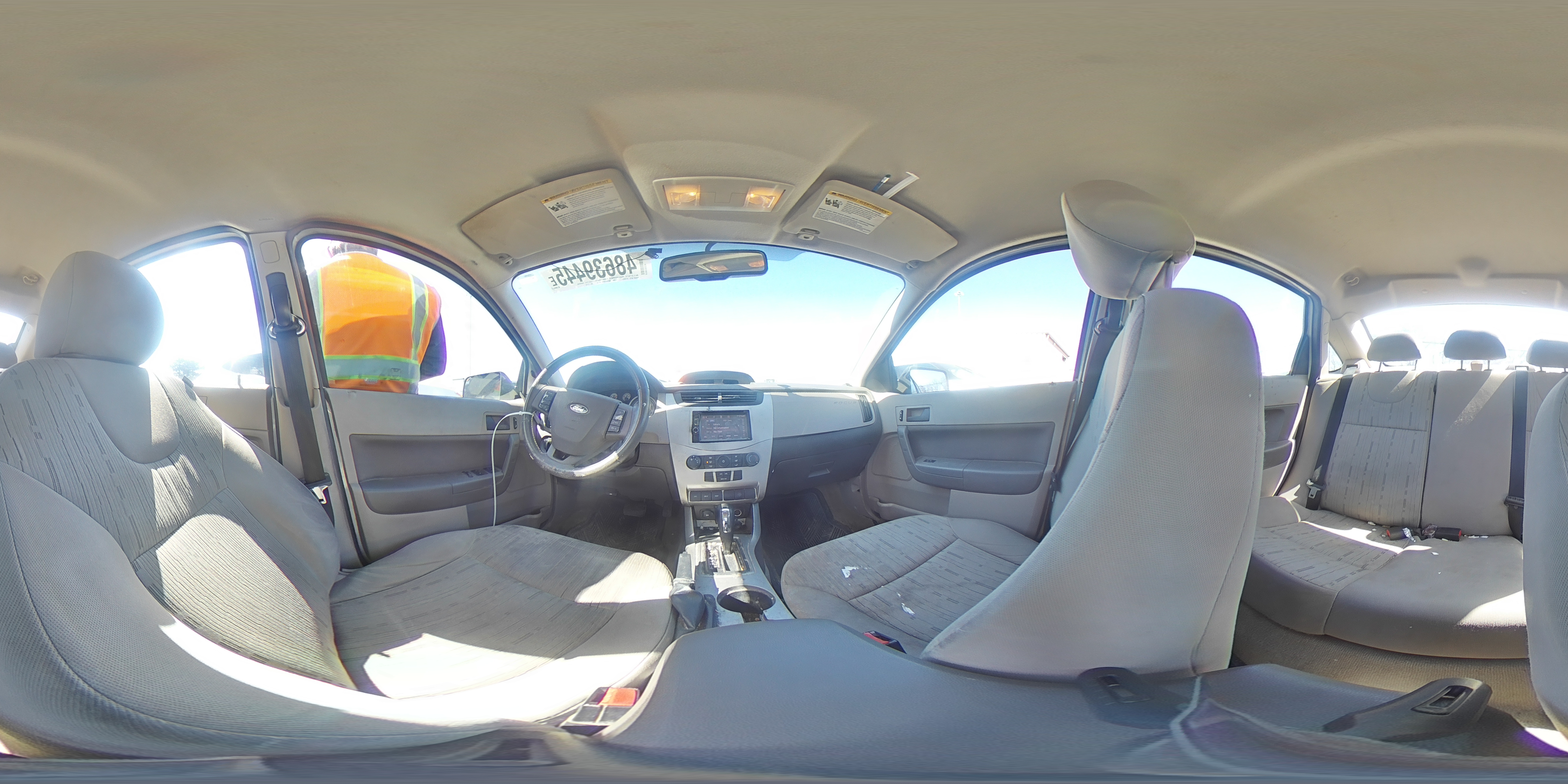 2009 Ford Focus - Image 12