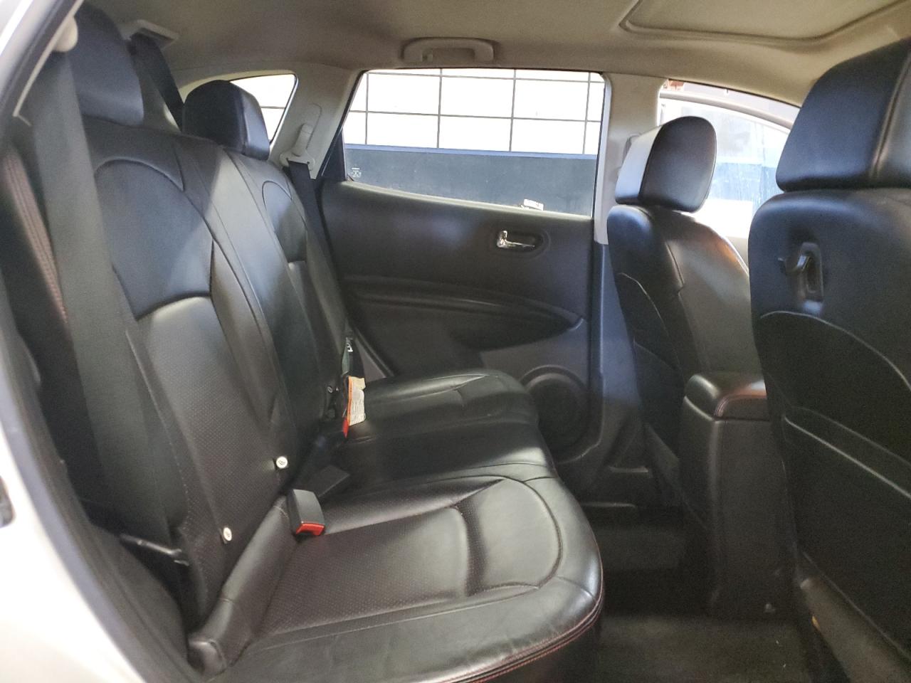 2013 Nissan Rogue - Image 11