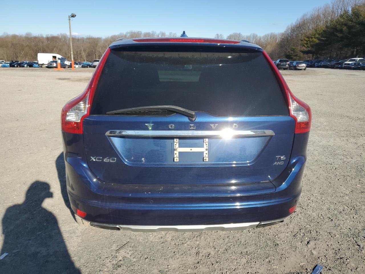 2015 Volvo XC60 - Image 6