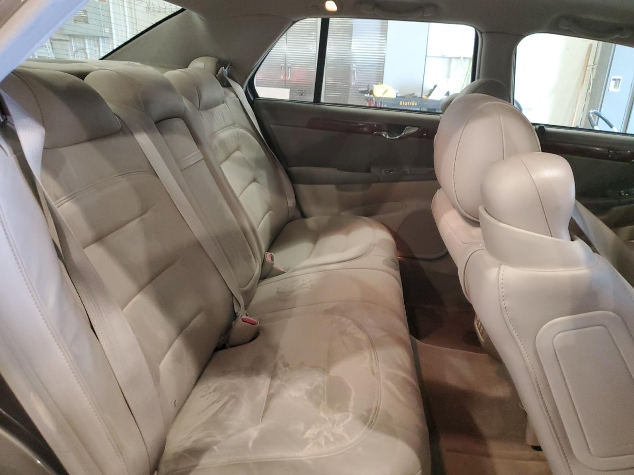 2003 Cadillac Deville VIN: 1G6KD54YX3U290175 Lot: 48972175