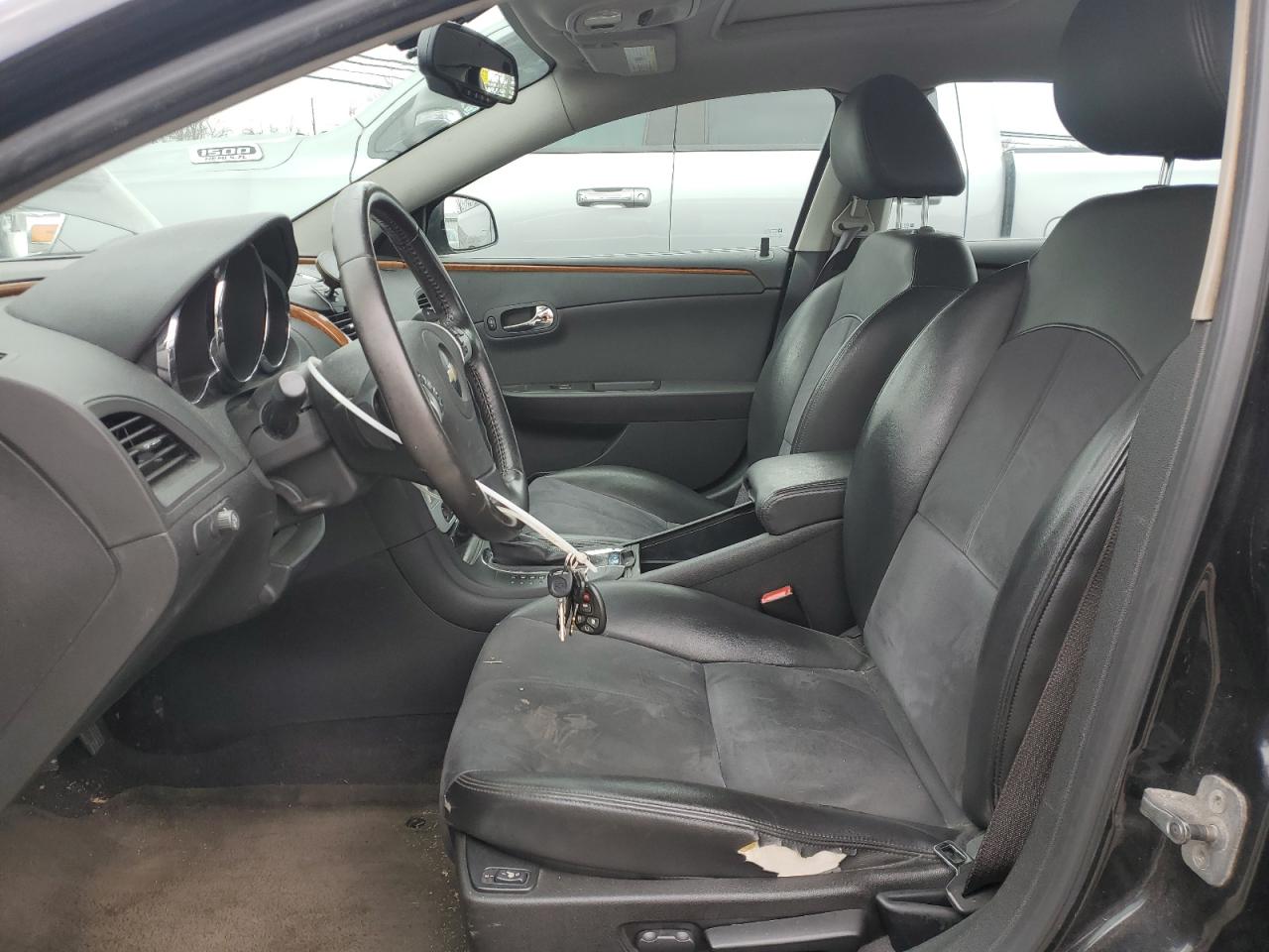 2010 Chevrolet Malibu - Image 7